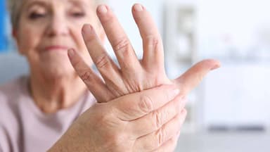 Phát hiện và chẩn đoán bệnh viêm đa khớp dạng thấp