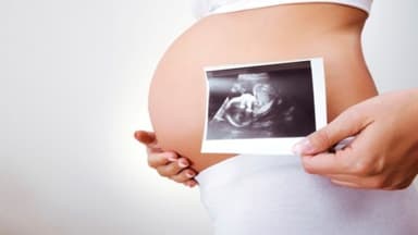 Siêu âm thai 2D cung cấp cho mẹ thông tin gì của thai nhi?