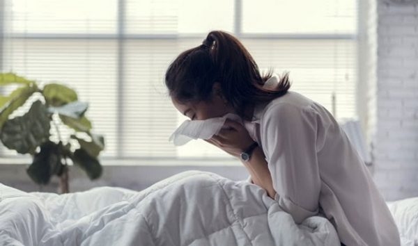 Ho là triệu chứng của bệnh ung thư phổi