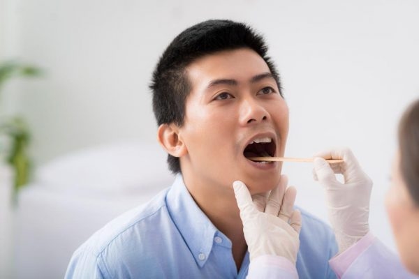 Đối tượng nguy cơ cao mắc ung thư amidan