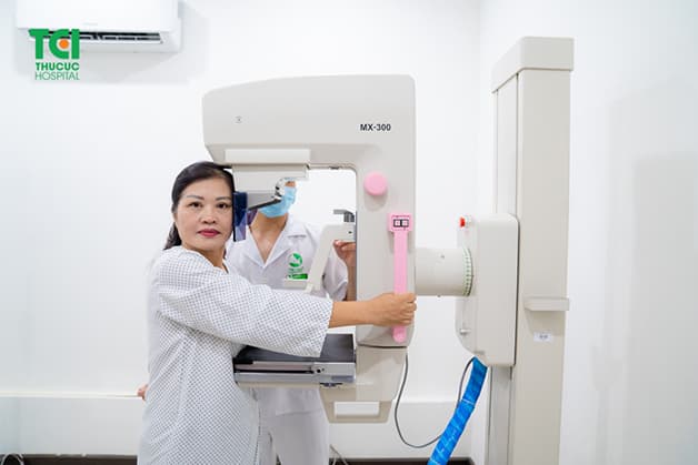 Khám tầm soát ung thư giúp phát hiện bệnh ung thư ngay cả khi bệnh vẫn chưa có bất kỳ biểu hiện bên ngoài