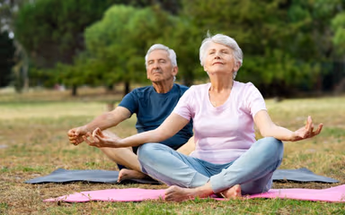 Thoái hóa đốt sống cổ nên tập gì để cải thiện sức khỏe