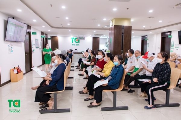 khám sức khỏe miễn phí