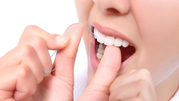 nướu răng đỏ