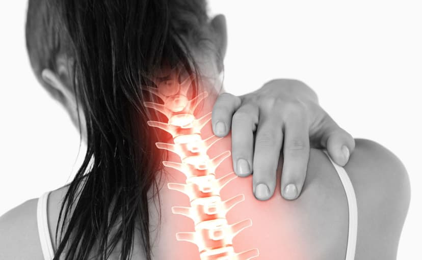 Phình đĩa đệm cổ: Nguyên nhân, triệu chứng và cách điều trị