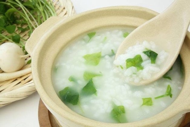 Cúm A H5N1 có lây từ người sang người; nếu mắc chỉ nên ăn đồ ăn dạng lỏng