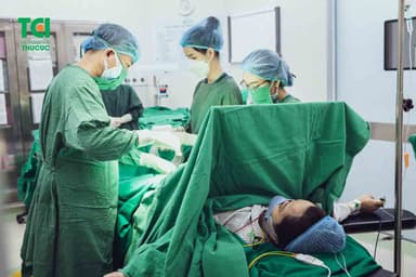 Phụ nữ đẻ mổ lần 3 có nguy hiểm không? Cần chú ý những gì?