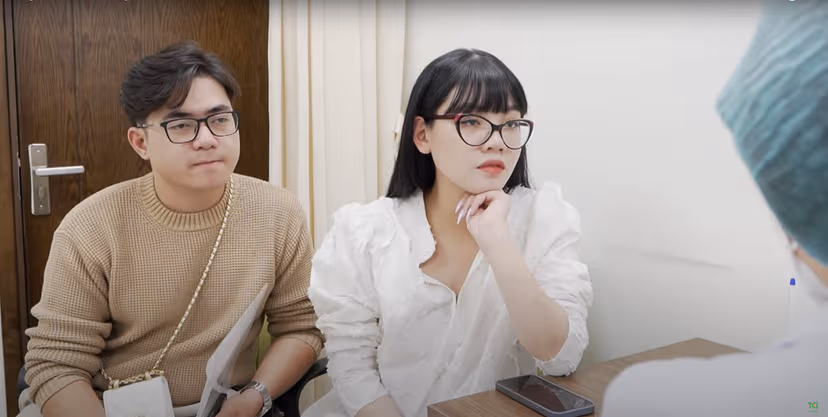 Cùng KOC Thu Thủy khám thai mốc tuần 30-32