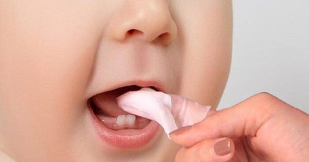 sốt mọc răng ở trẻ