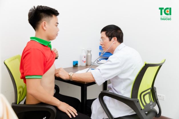 khám sức khỏe định kỳ cho công nhân