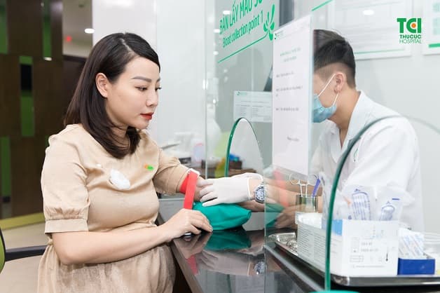 chửa ngoài tử cung ở góc sừng