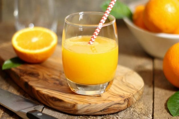 Bệnh nhân cần lưu ý không uống đồ uống có màu như nước hoa quả, cà phê… trước khi nội soi.