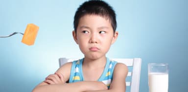 Trẻ bị suy dinh dưỡng và những điều cha mẹ cần biết