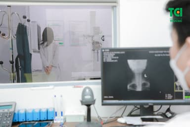 Thoái hóa cột sống cổ nguy hiểm hay không