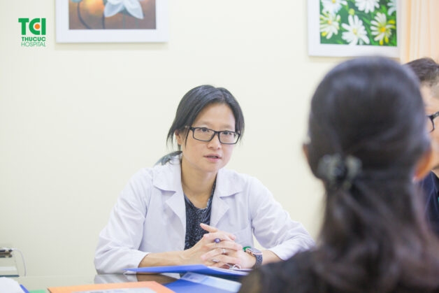 Cách điều trị ung thư buồng trứng ở giai đoạn 1