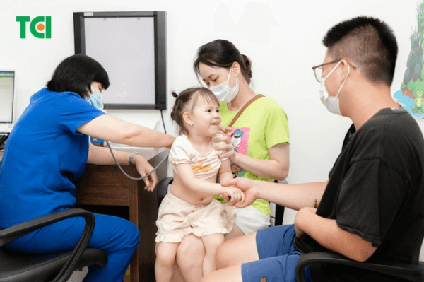 Nhiều trẻ nhìn khỏe mạnh nhưng vẫn thiếu chất - 1