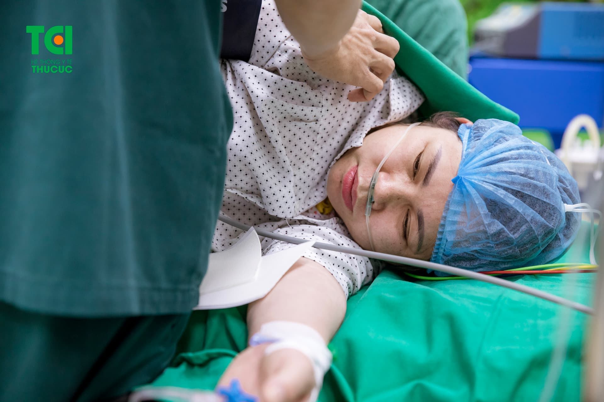 Thuốc gây tê ngoài màng cứng là thuốc có tác dụng làm giảm hoặc loại bỏ hoàn toàn đau trong quá trình sinh em bé