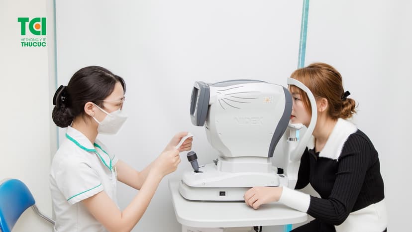 Võng mạc xuất huyết: Nguyên nhân và dấu hiệu nhận biết