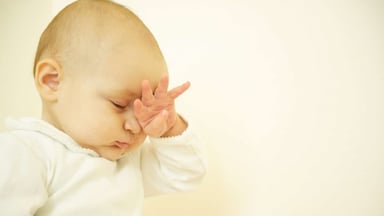 5 giai đoạn của bệnh võng mạc ROP ở trẻ sinh non