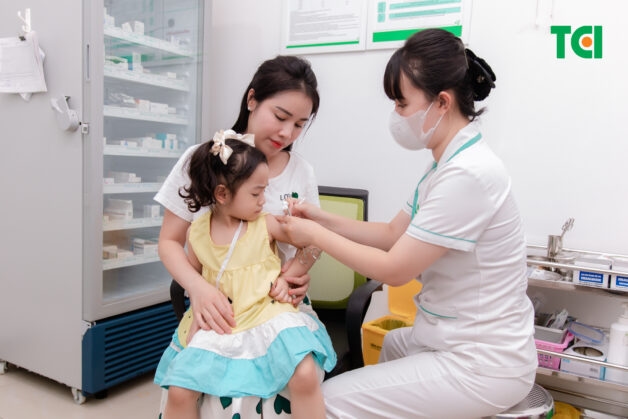 Công dụng của vắc xin Hevax trong phòng ngừa viêm gan A