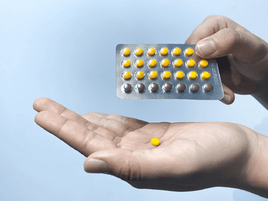 Trả lời câu hỏi: U nang buồng trứng nên uống thuốc gì?