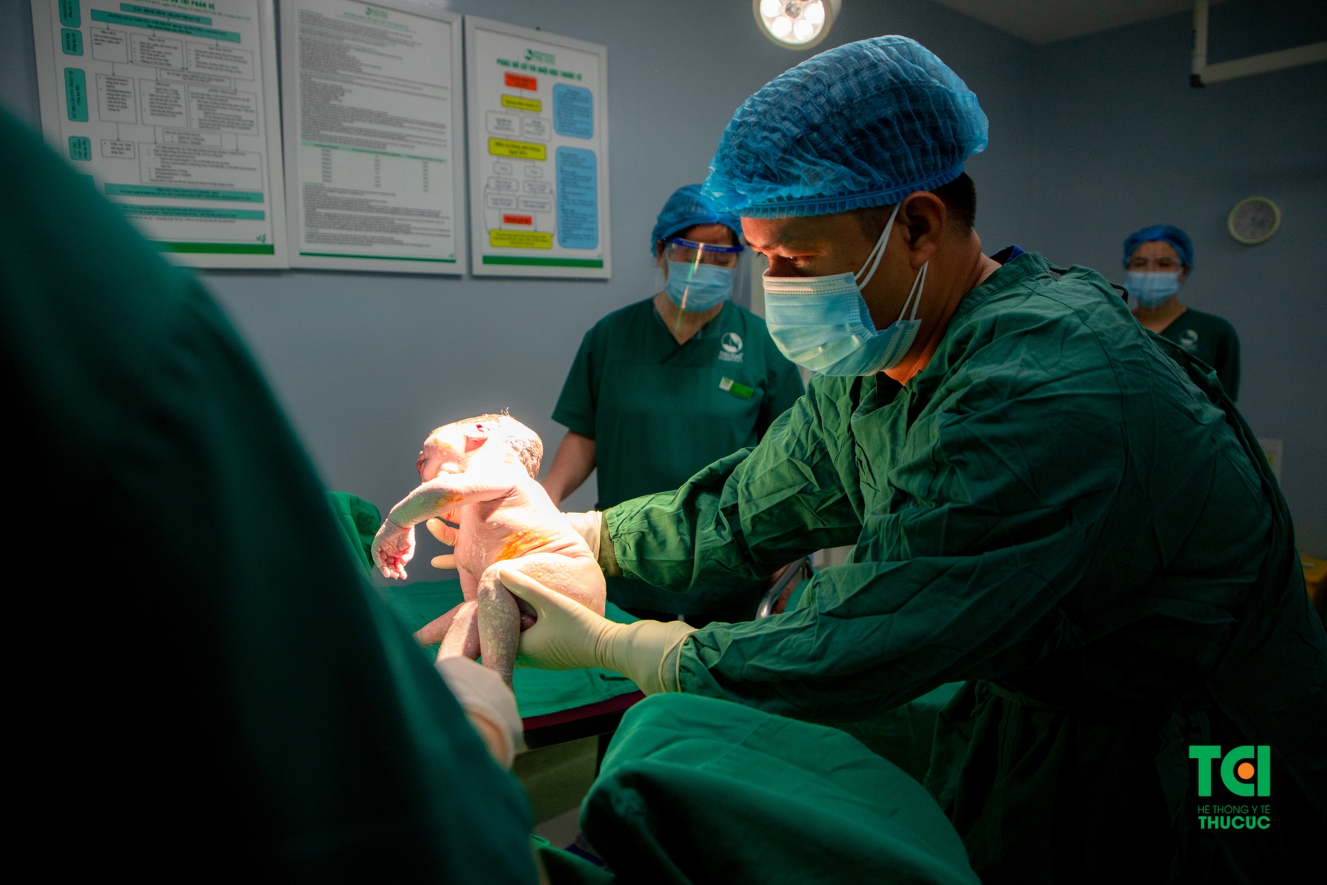 Tiêm phòng uốn ván giúp bảo vệ mẹ và bé trong quá trình chuyển dạ và sinh con