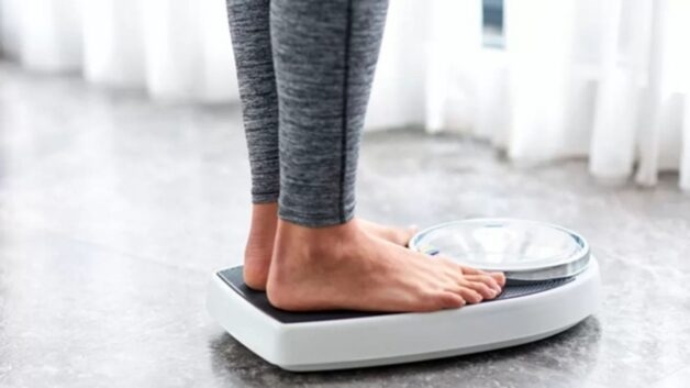 Làm sao để tránh thoát vị đĩa đệm? Duy trì cân nặng hợp lý
