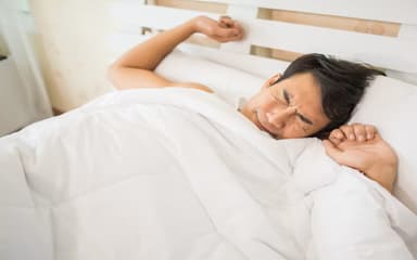 Mất ngủ hay giật mình và giải pháp khắc phục