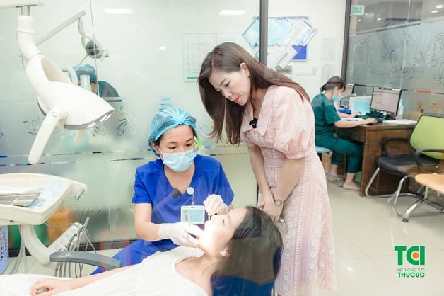 Khuyến mại tháng 12