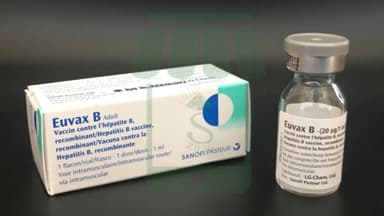 Vắc xin viêm gan siêu vi B mang lại lá chắn bảo vệ cho trẻ