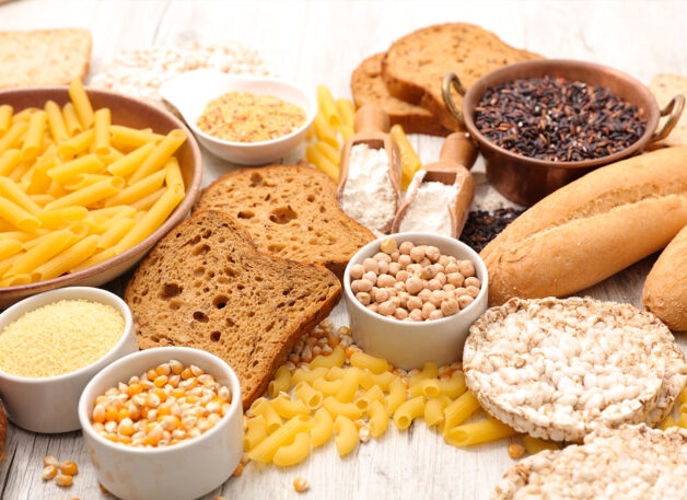 Viêm cột sống dính khớp kiêng ăn gì? Lựa chọn thực phẩm phù hợp giúp nâng cao kết quả điều trị, cải thiện chất lượng cuộc sống