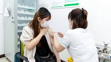 3 điều cần lưu ý trước và sau khi đi tiêm vacxin HPV