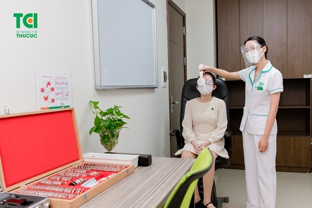 Phương pháp chữa cận thị bằng kính Ortho K