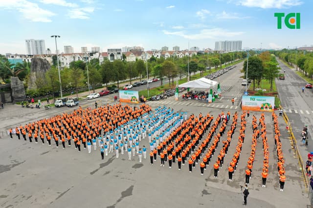 Ảnh Sự kiện Đồng diễn dân vũ – Phụ nữ Việt Nam giàu sức sống