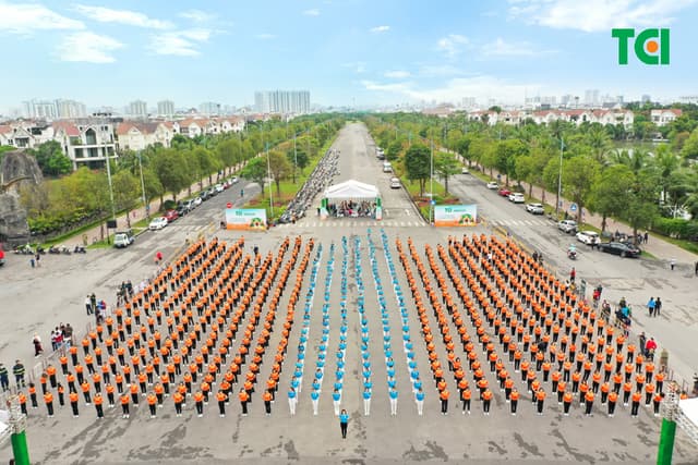 Ảnh Sự kiện Đồng diễn dân vũ – Phụ nữ Việt Nam giàu sức sống