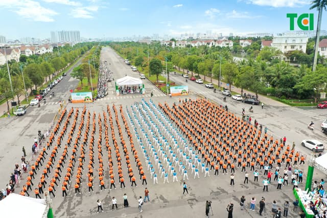 Ảnh Sự kiện Đồng diễn dân vũ – Phụ nữ Việt Nam giàu sức sống