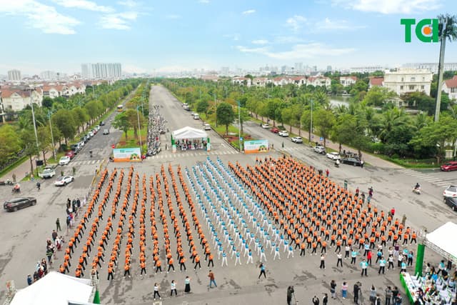 Ảnh Sự kiện Đồng diễn dân vũ – Phụ nữ Việt Nam giàu sức sống