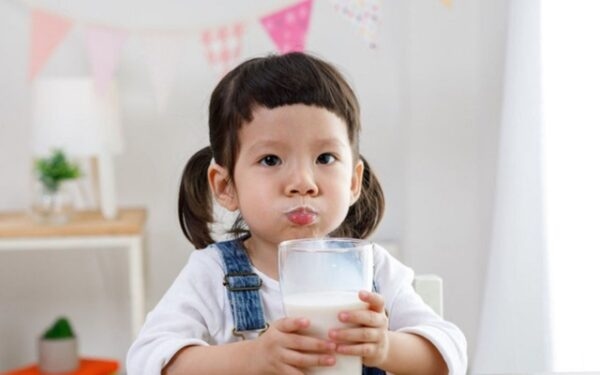 Hướng dẫn chọn sữa dành cho trẻ suy dinh dưỡng trên 1 tuổi-1