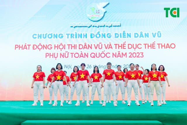 Ảnh Sự kiện Đồng diễn dân vũ – Phụ nữ Việt Nam giàu sức sống