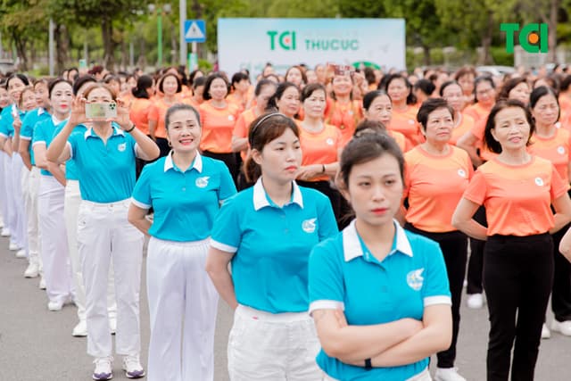 Ảnh Sự kiện Đồng diễn dân vũ – Phụ nữ Việt Nam giàu sức sống