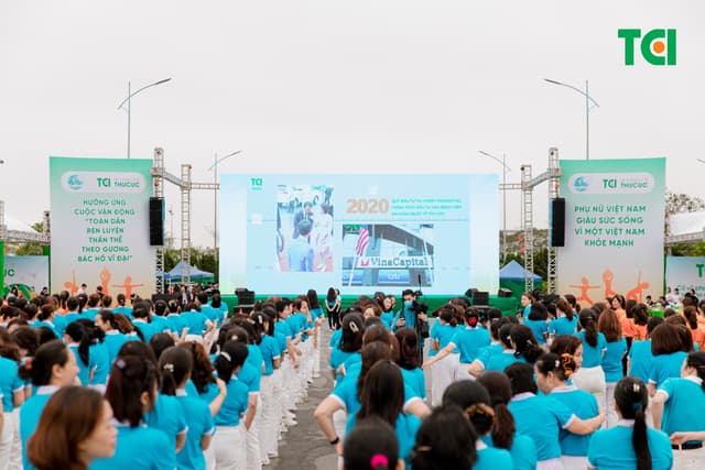 Ảnh Sự kiện Đồng diễn dân vũ – Phụ nữ Việt Nam giàu sức sống