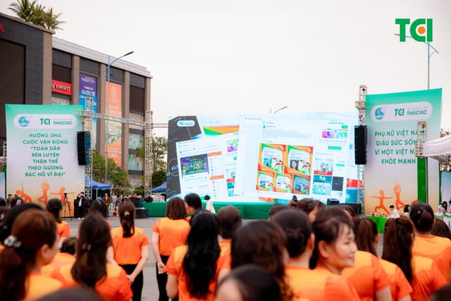 Ảnh Sự kiện Đồng diễn dân vũ – Phụ nữ Việt Nam giàu sức sống