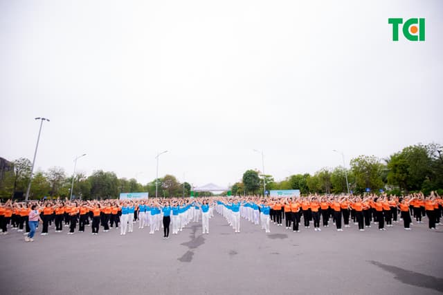 Ảnh Sự kiện Đồng diễn dân vũ – Phụ nữ Việt Nam giàu sức sống