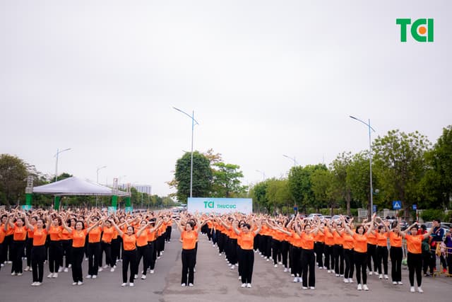 Ảnh Sự kiện Đồng diễn dân vũ – Phụ nữ Việt Nam giàu sức sống