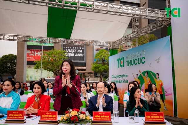 Ảnh Sự kiện Đồng diễn dân vũ – Phụ nữ Việt Nam giàu sức sống