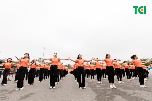Ảnh Sự kiện Đồng diễn dân vũ – Phụ nữ Việt Nam giàu sức sống