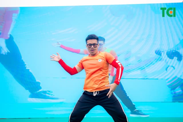 Ảnh Sự kiện Đồng diễn dân vũ – Phụ nữ Việt Nam giàu sức sống