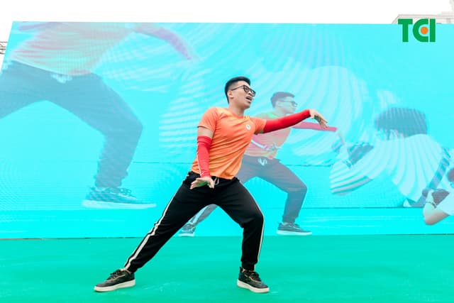 Ảnh Sự kiện Đồng diễn dân vũ – Phụ nữ Việt Nam giàu sức sống