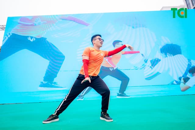 Ảnh Sự kiện Đồng diễn dân vũ – Phụ nữ Việt Nam giàu sức sống