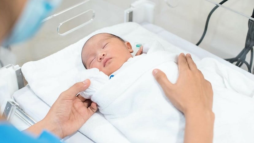 Bệnh võng mạc trẻ sinh non cần phát hiện sớm